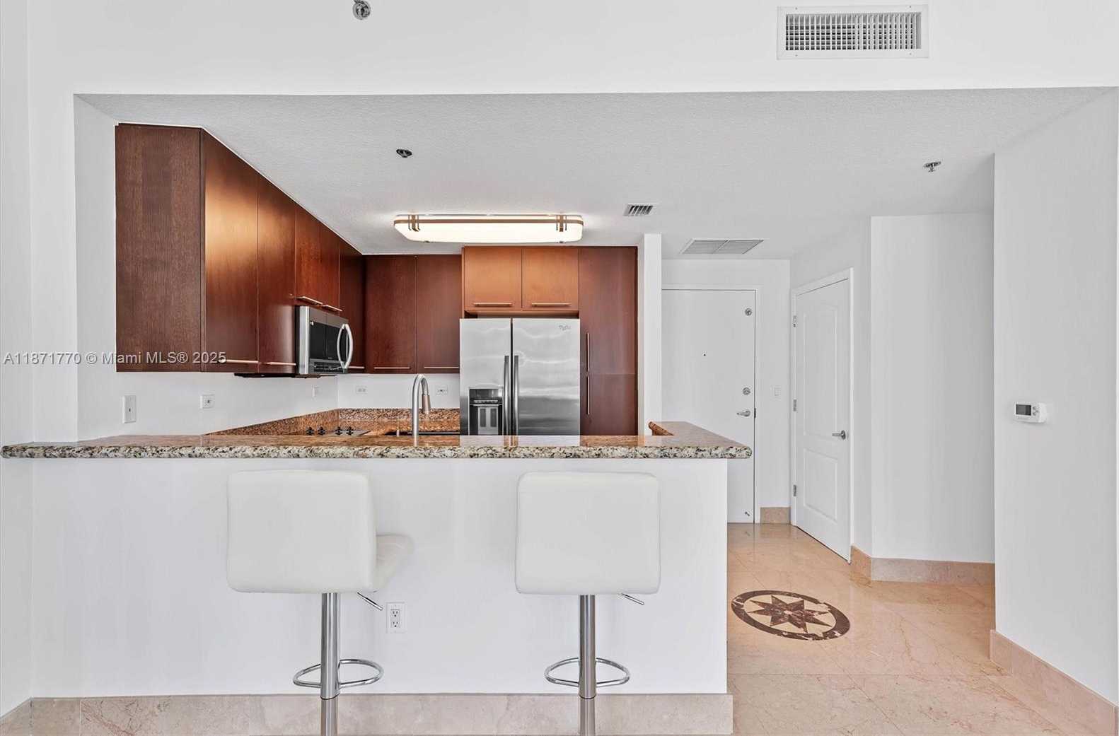 Small Image of 6515 COLLINS AVE #1601, Miami Beach Number 3