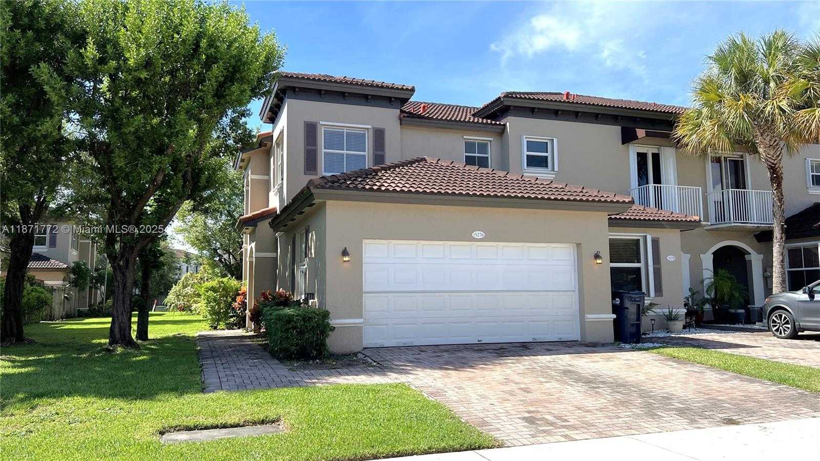 Small Image of 15276 SOUTH WEST 88 TE #15276, Miami Number 23