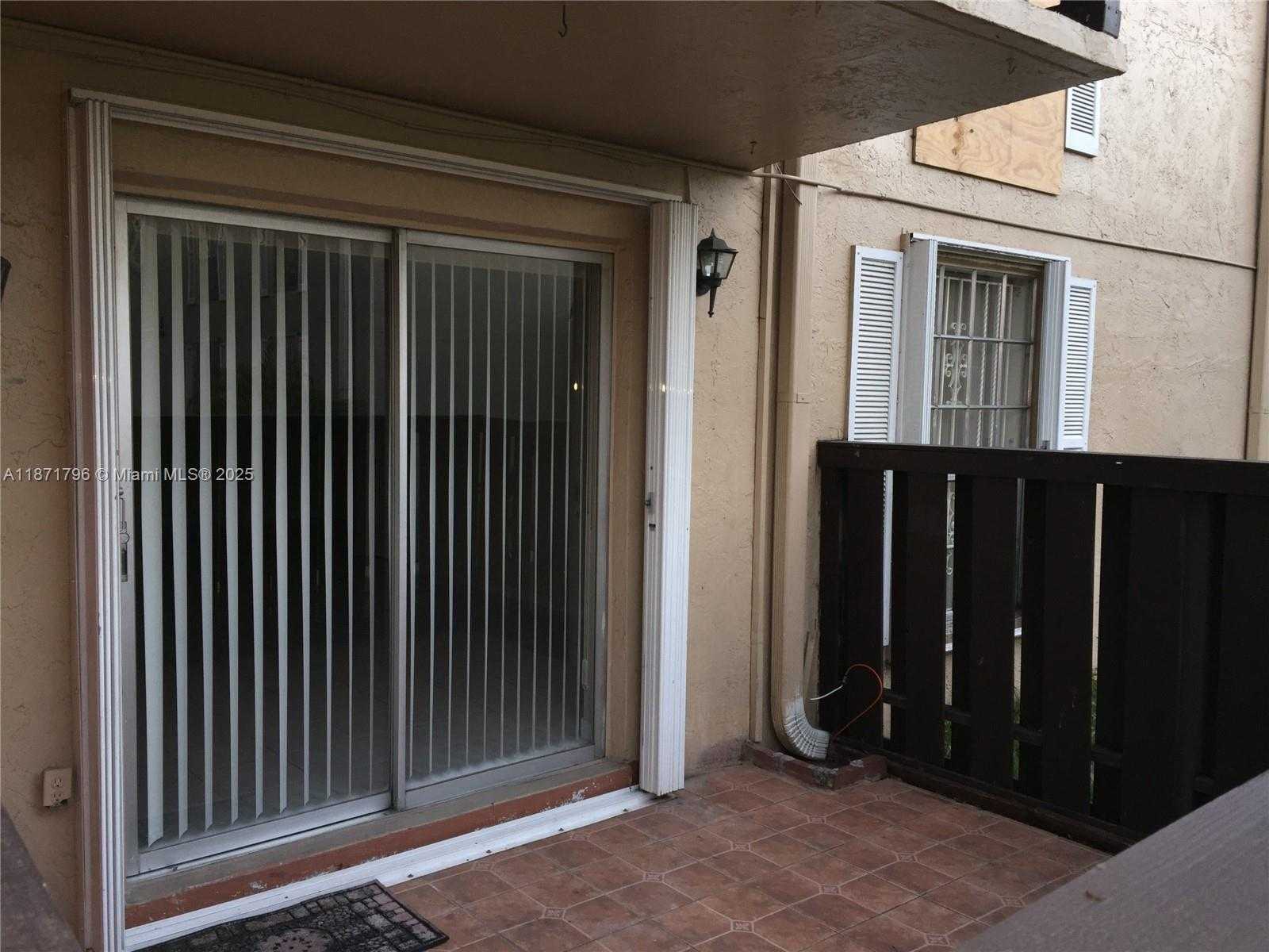 Small Image of 10740 NORTH KENDALL DR #L-15, Miami Number 2