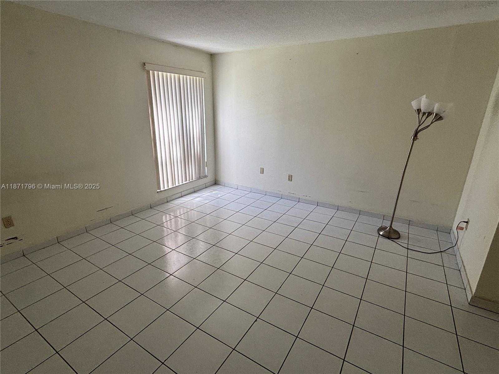 Small Image of 10740 NORTH KENDALL DR #L-15, Miami Number 9