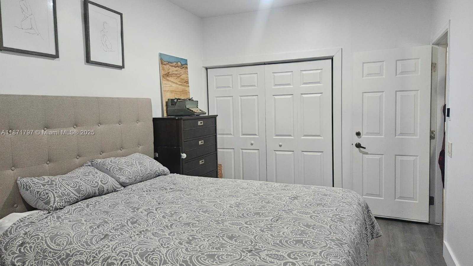 Small Image of 1349 NORTH WEST 192ND TER, Pembroke Pines Number 13