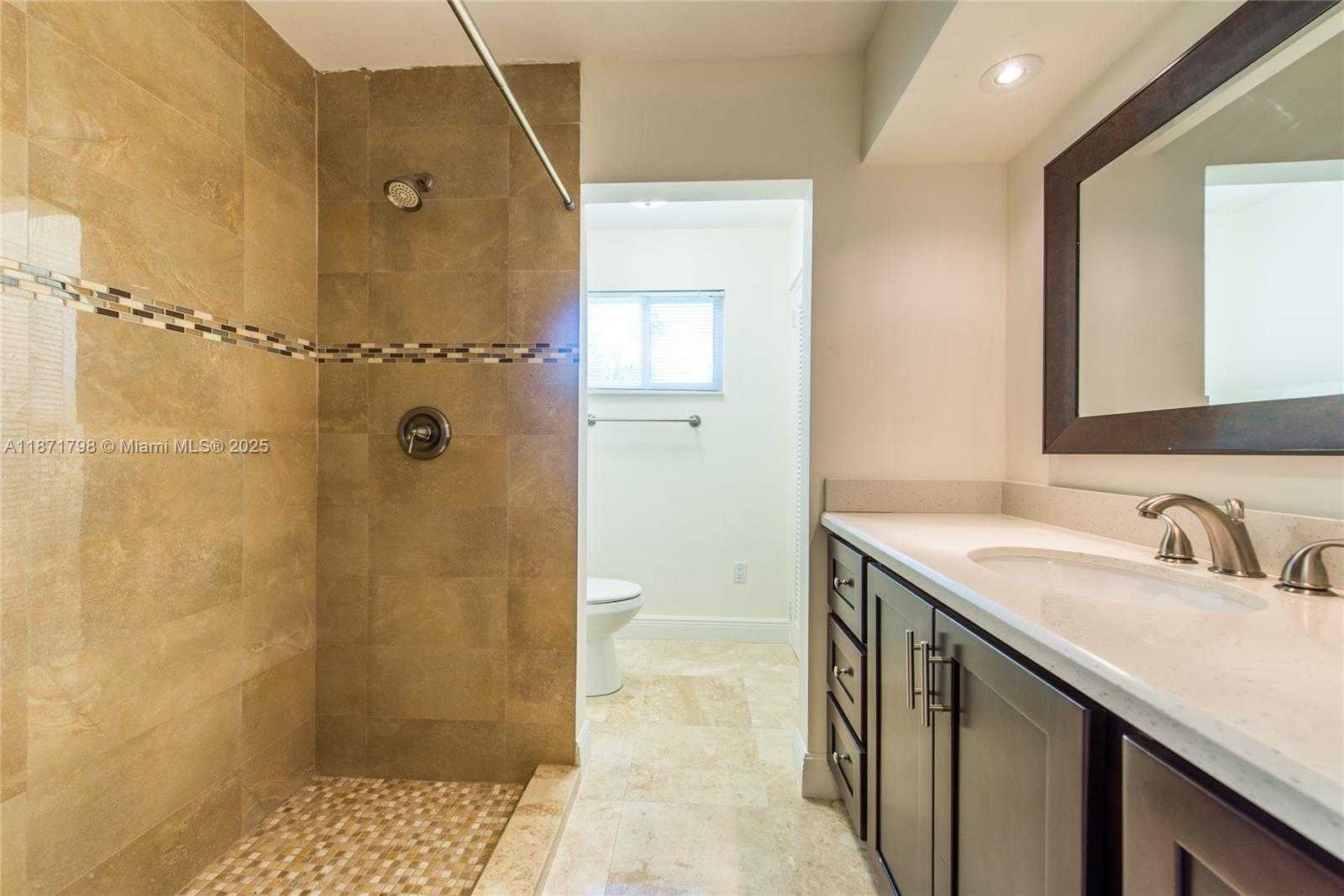 Small Image of 13001 NEVADA ST, Coral Gables Number 11