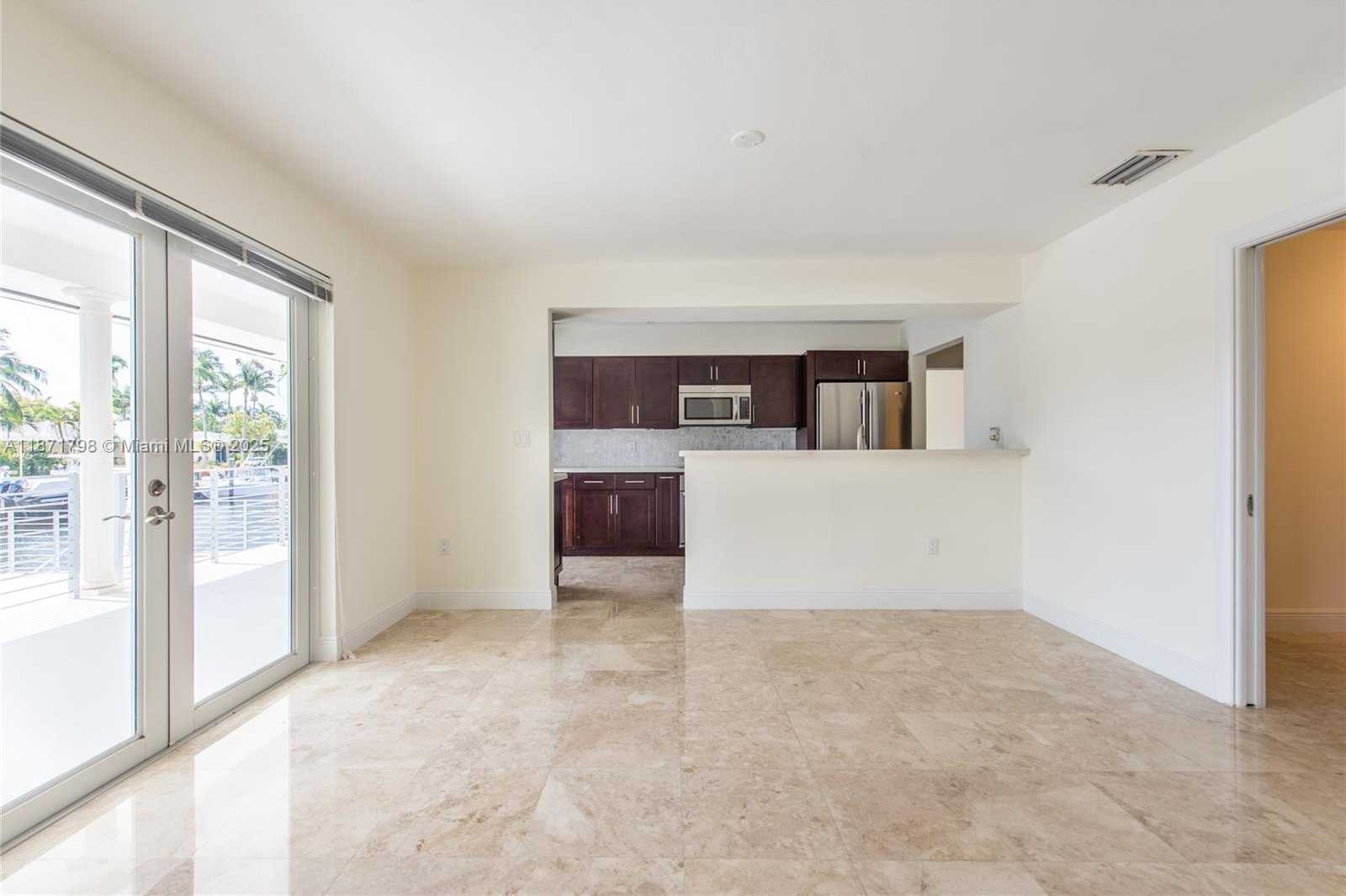 Small Image of 13001 NEVADA ST, Coral Gables Number 6