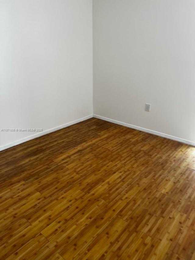 Small Image of 17560 ATLANTIC BLVD #501, Sunny Isles Beach Number 12