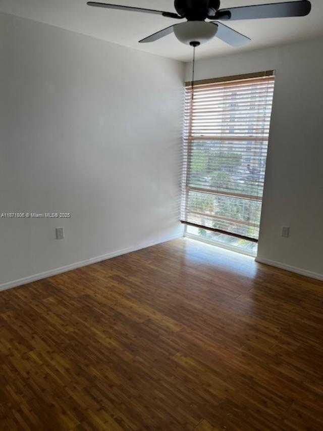 Small Image of 17560 ATLANTIC BLVD #501, Sunny Isles Beach Number 16