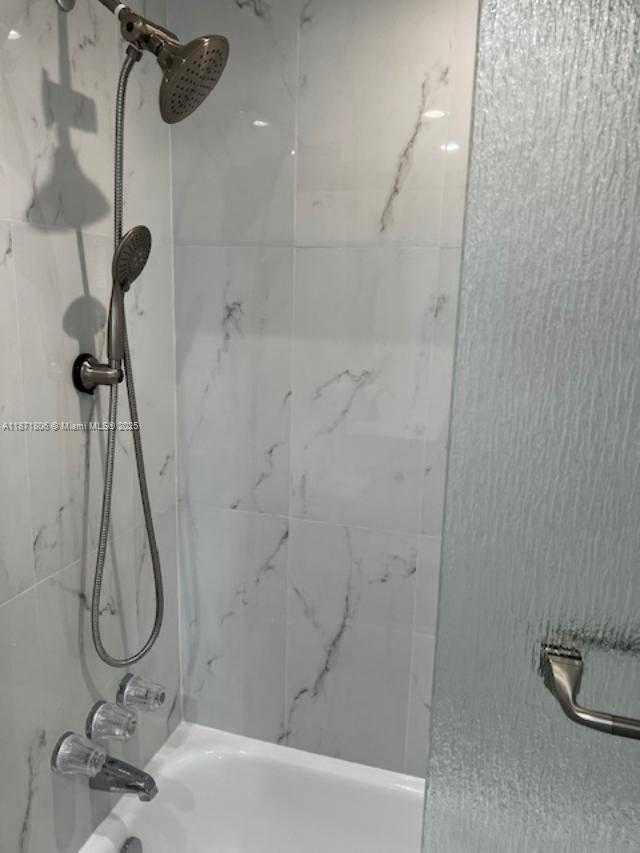 Small Image of 17560 ATLANTIC BLVD #501, Sunny Isles Beach Number 17