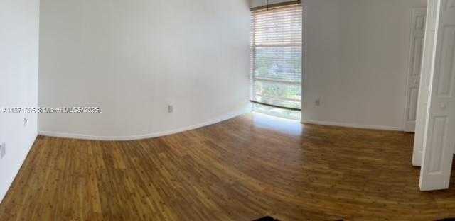 Small Image of 17560 ATLANTIC BLVD #501, Sunny Isles Beach Number 19