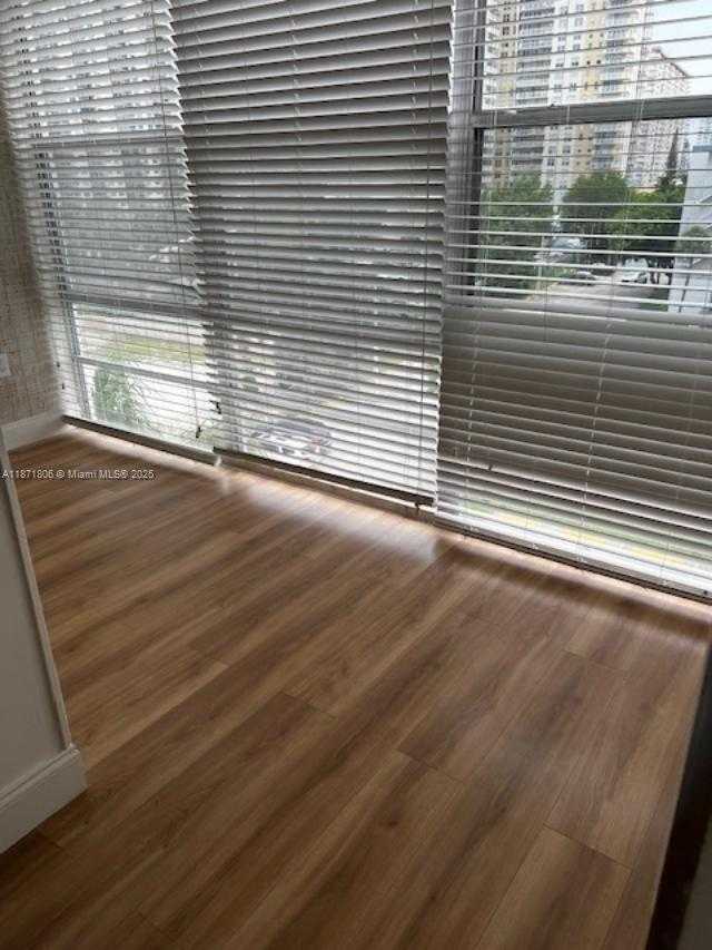 Small Image of 17560 ATLANTIC BLVD #501, Sunny Isles Beach Number 7