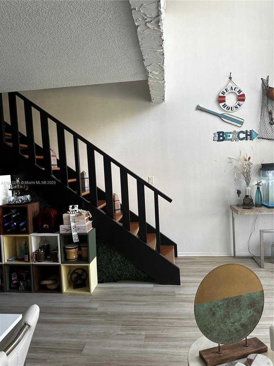 Small Image of 17901 NORTH WEST 68TH AVE #S202, Hialeah Number 13