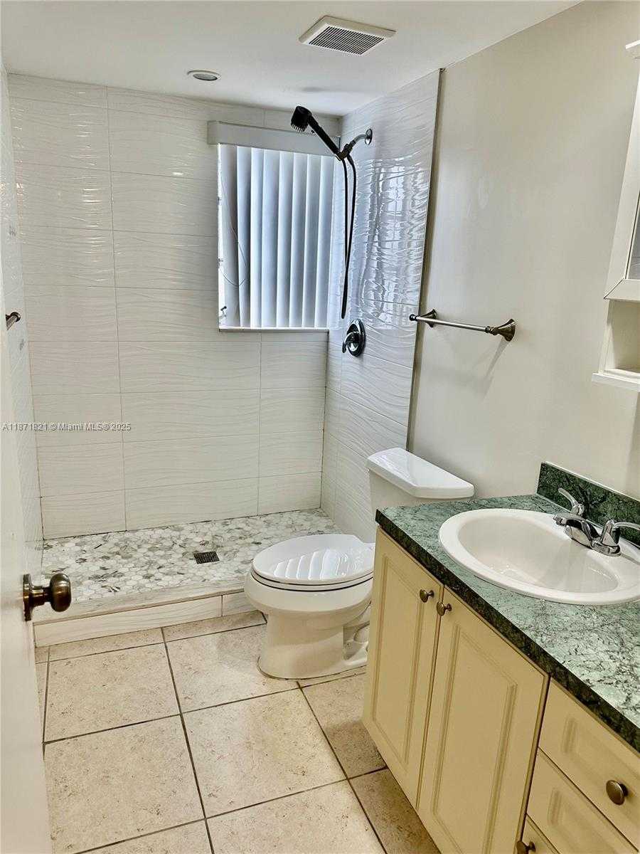 Small Image of 300 NORTH EAST 12TH AVE #101, Hallandale Beach Number 14