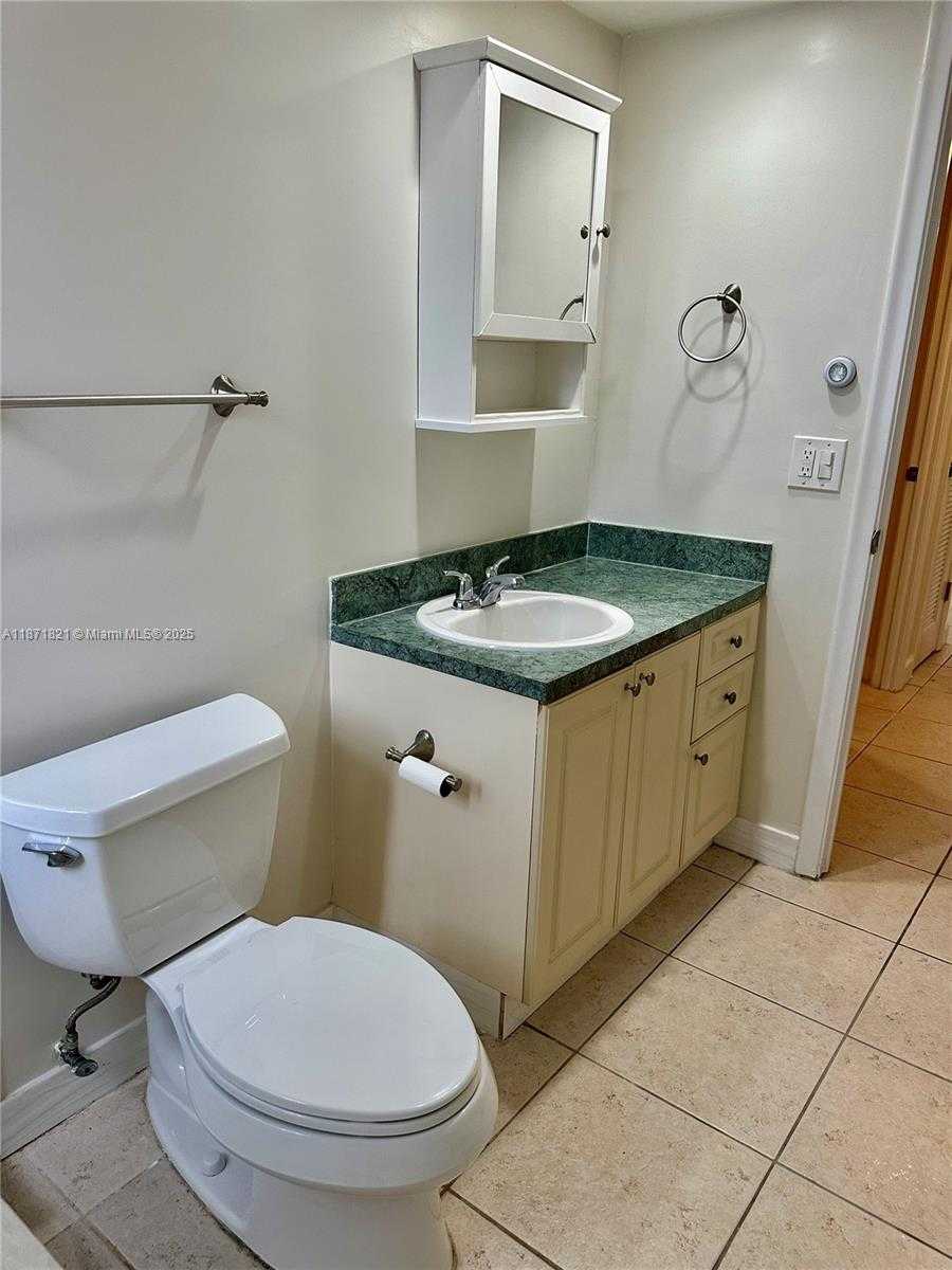 Small Image of 300 NORTH EAST 12TH AVE #101, Hallandale Beach Number 15