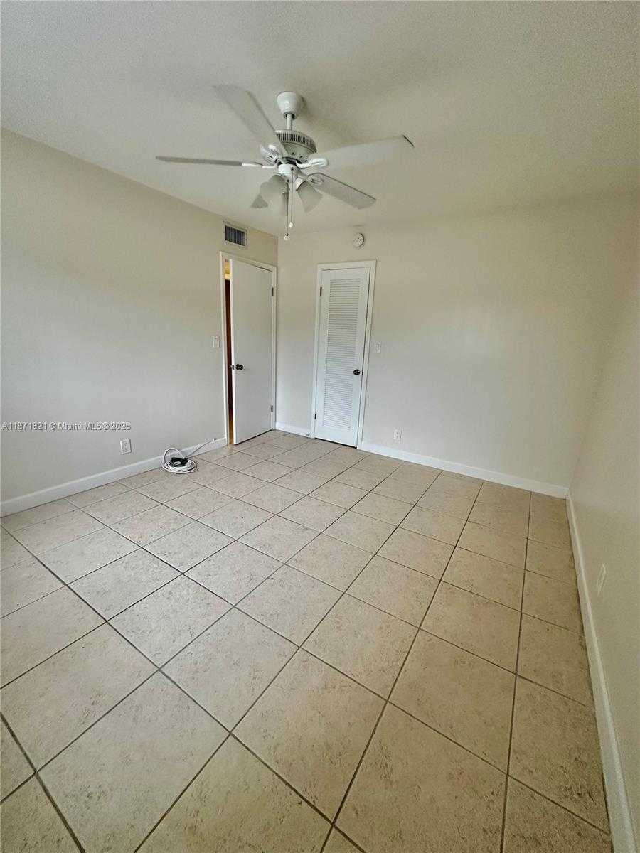 Small Image of 300 NORTH EAST 12TH AVE #101, Hallandale Beach Number 17