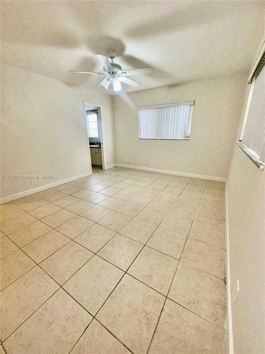 Small Image of 300 NORTH EAST 12TH AVE #101, Hallandale Beach Number 8