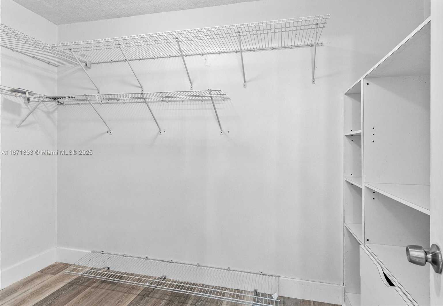 Small Image of 600 NORTH EAST 36TH ST #1404, Miami Number 15