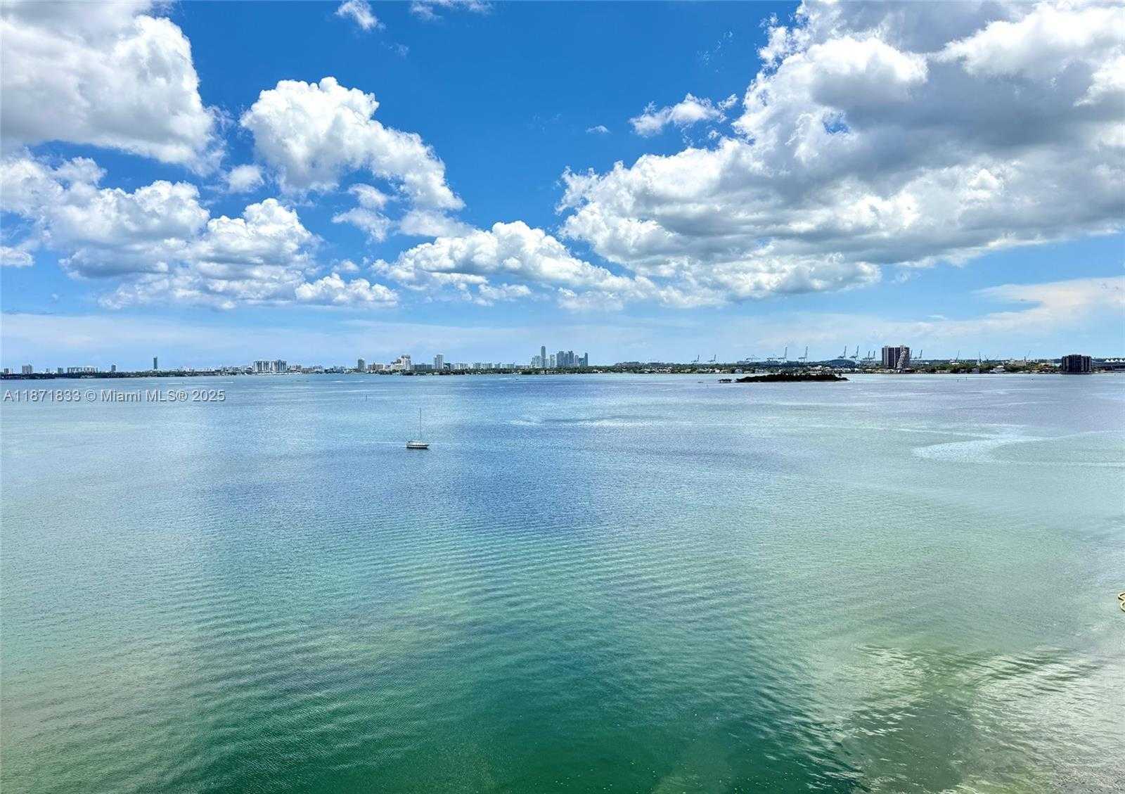Small Image of 600 NORTH EAST 36TH ST #1404, Miami Number 16