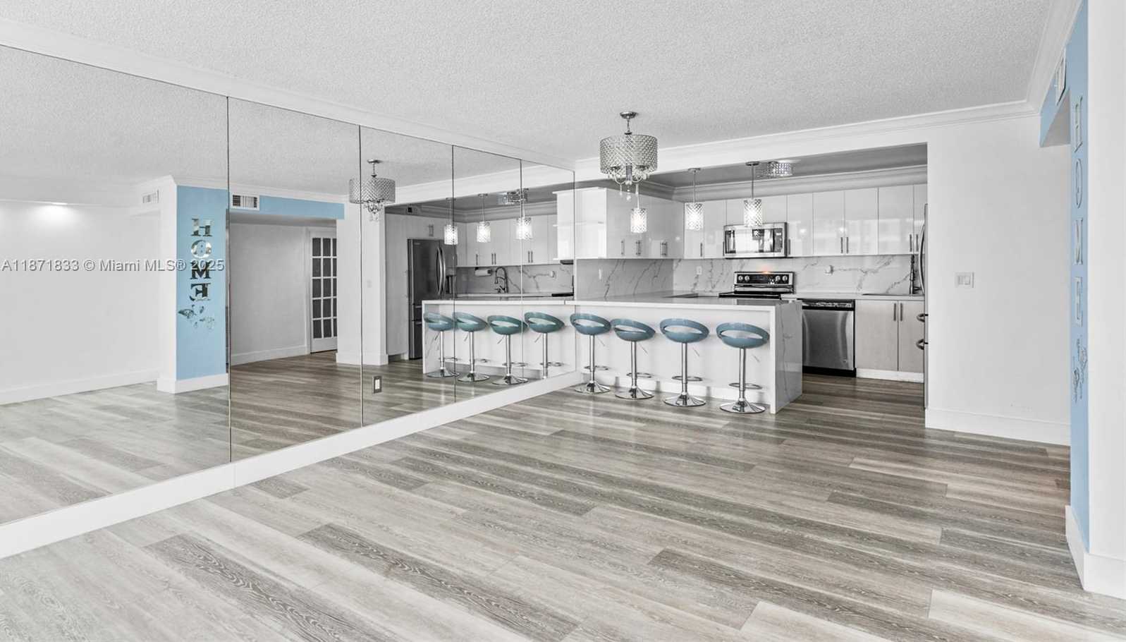Small Image of 600 NORTH EAST 36TH ST #1404, Miami Number 4