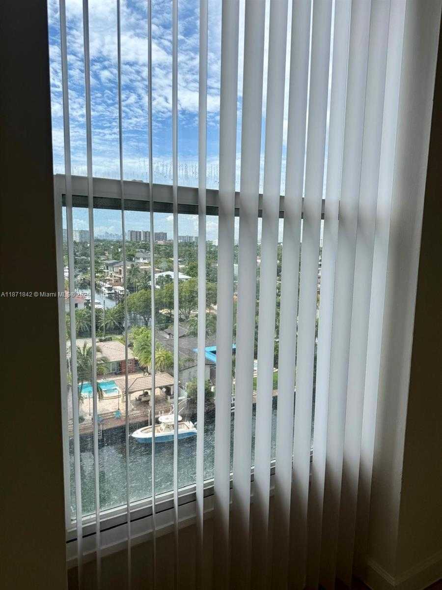 Small Image of 2000 NORTH EAST 135TH ST #906, North Miami Number 15