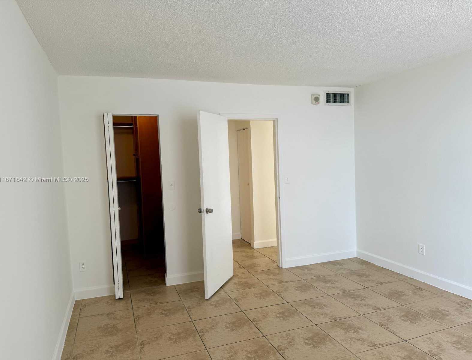 Small Image of 2000 NORTH EAST 135TH ST #906, North Miami Number 17