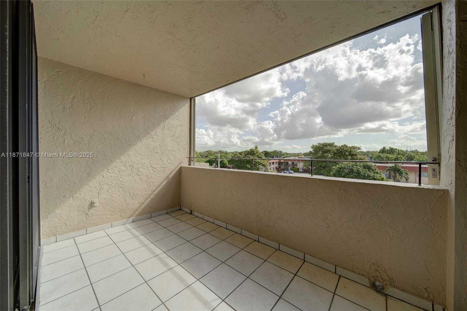 Small Image of 10400 SOUTH WEST 108TH AVE #A407, Miami Number 16