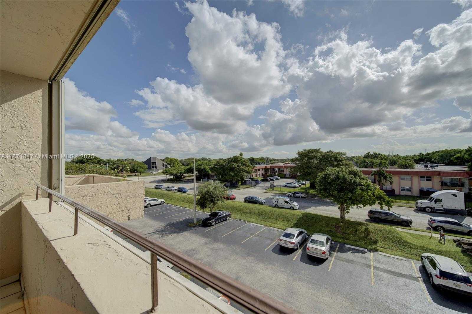 Small Image of 10400 SOUTH WEST 108TH AVE #A407, Miami Number 18