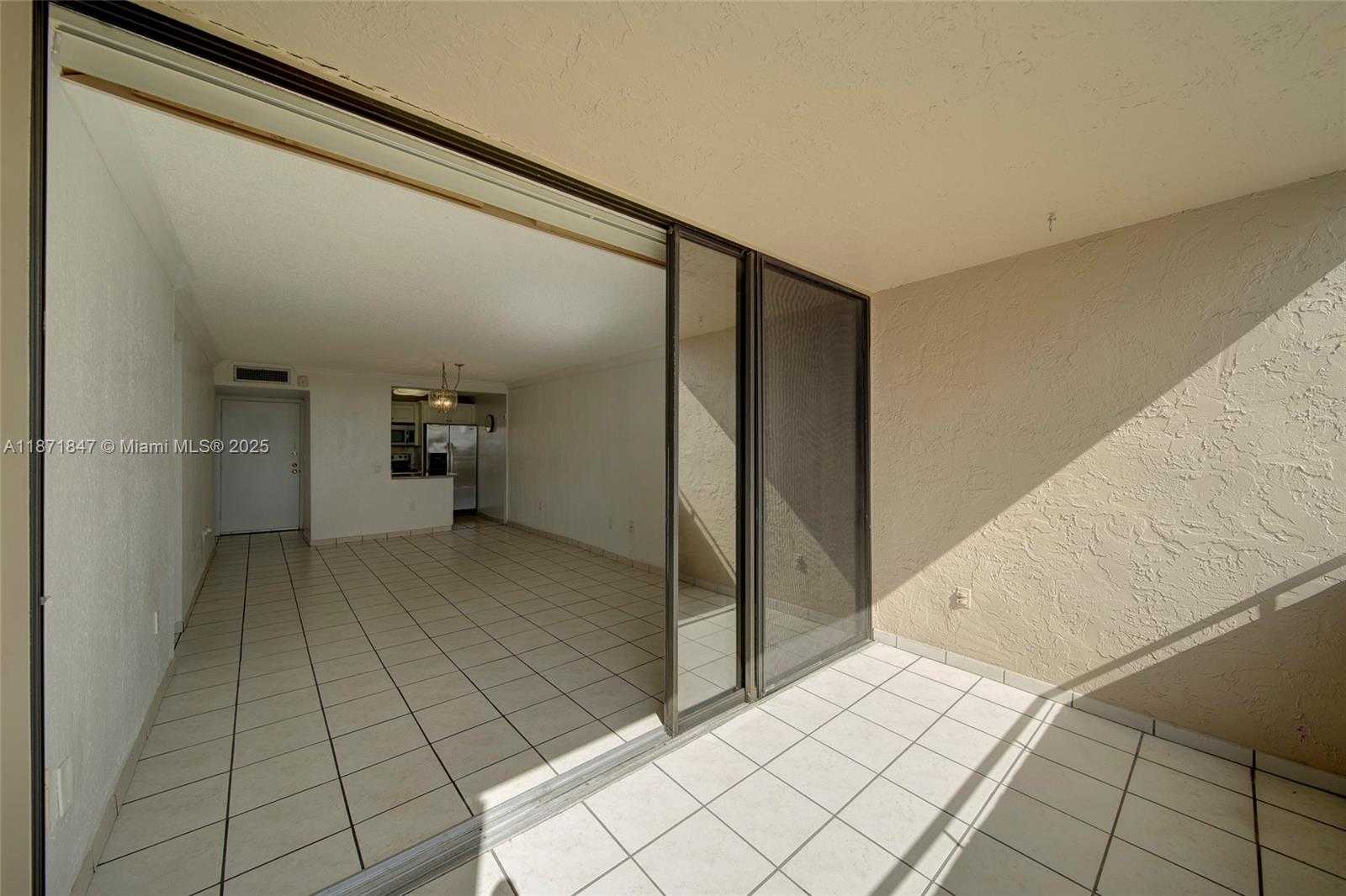 Small Image of 10400 SOUTH WEST 108TH AVE #A407, Miami Number 19