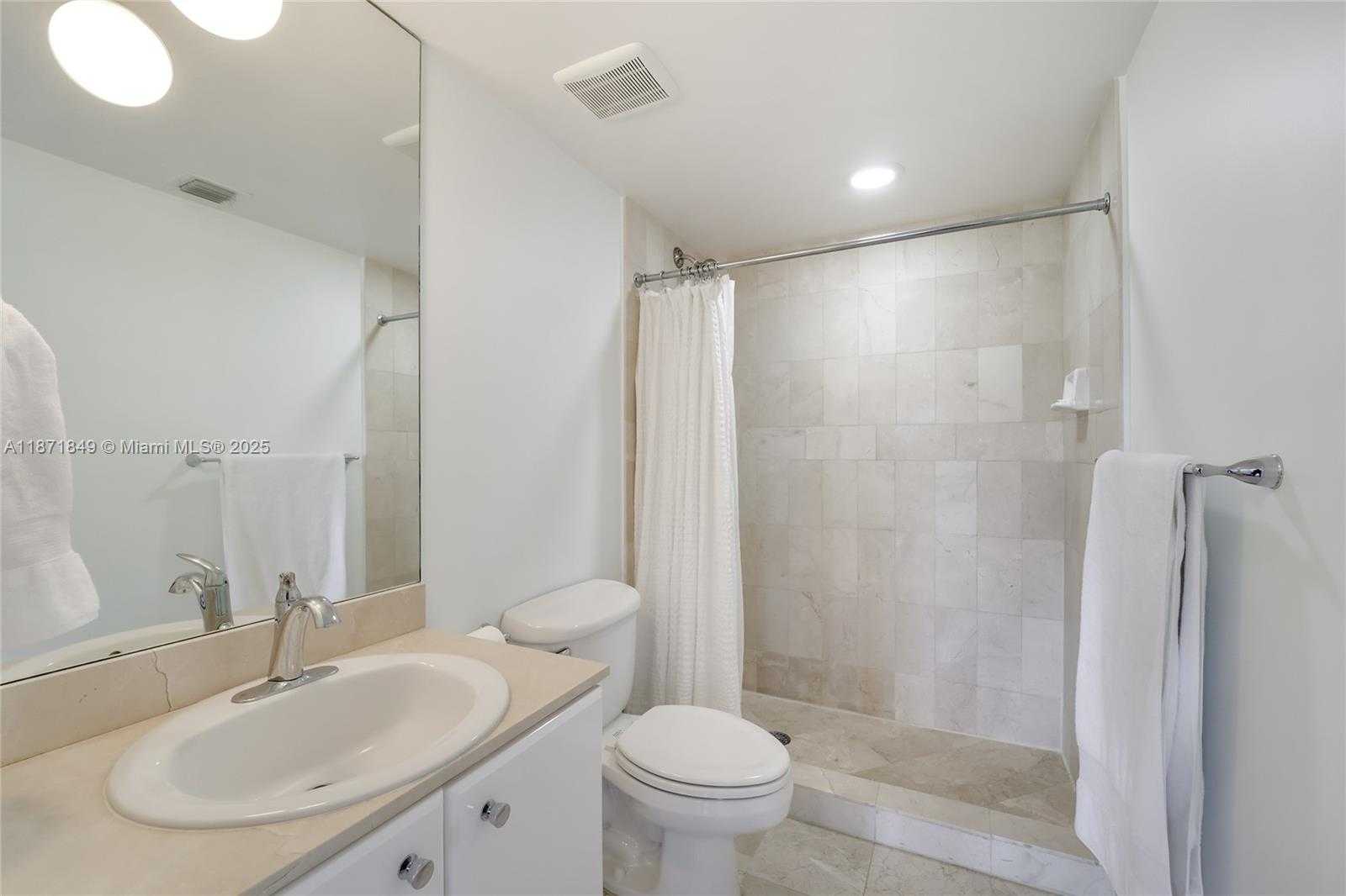Small Image of 227 MICHIGAN AVE #406, Miami Beach Number 10