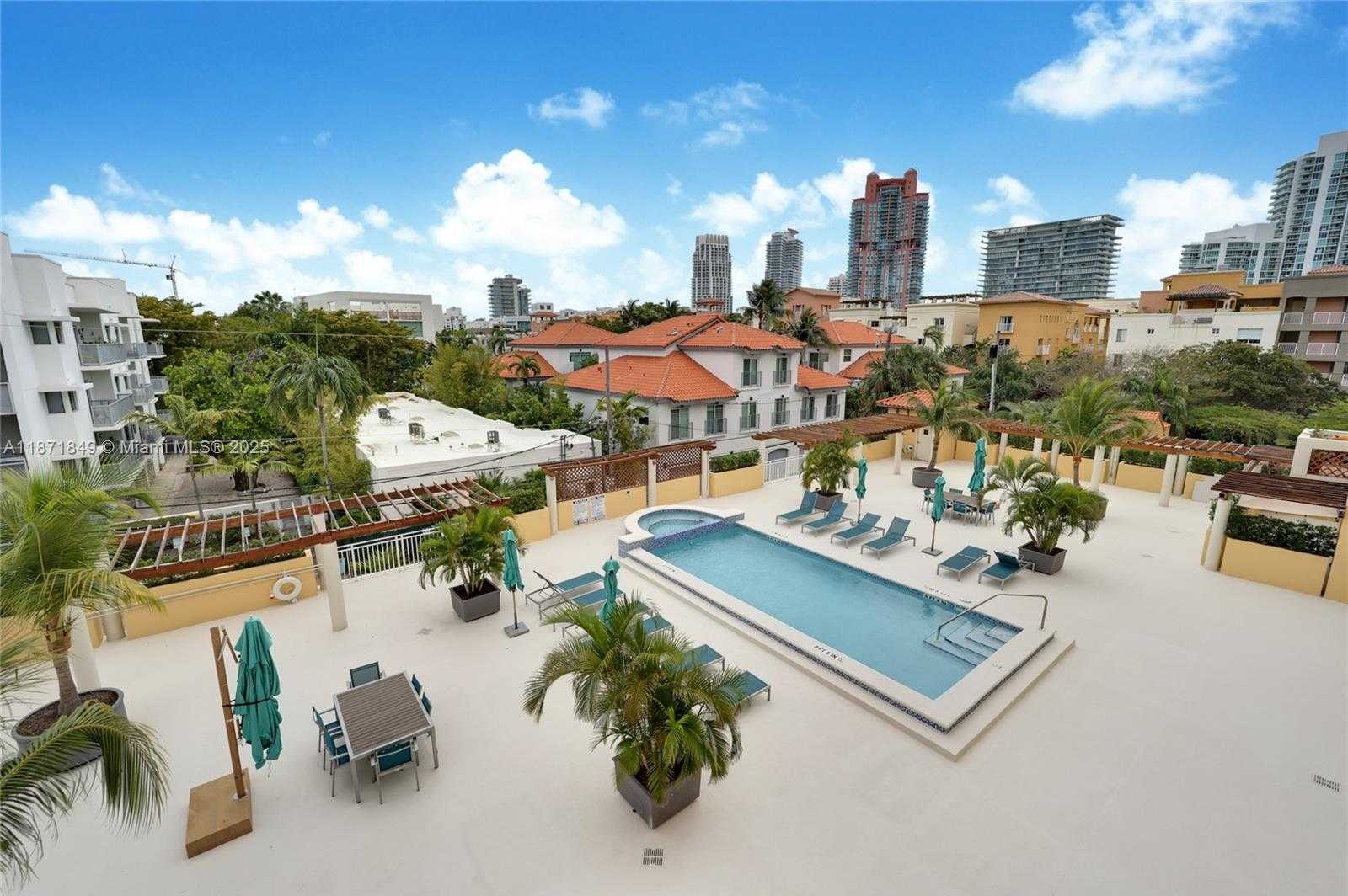 Small Image of 227 MICHIGAN AVE #406, Miami Beach Number 4
