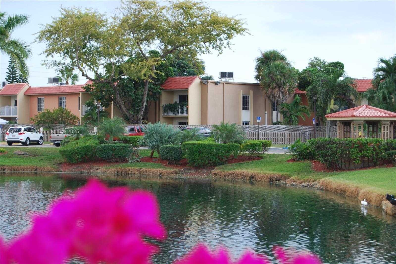 Small Image of 4910 NORTH WEST 79TH AVE #202, Doral Number 17