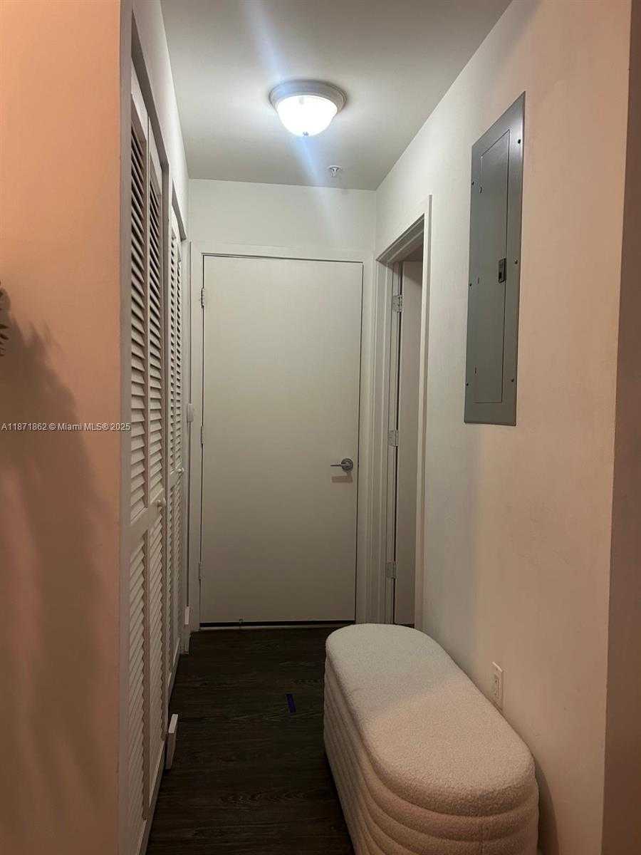 Small Image of 1111 SOUTH WEST 1ST AVE #2121-N, Miami Number 8