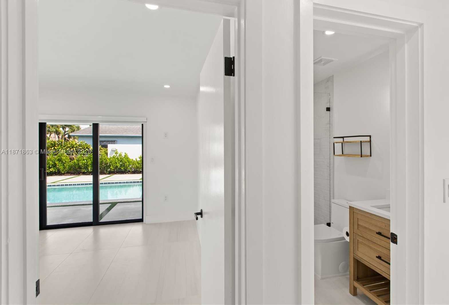 Small Image of 6010 SOUTH WEST 108TH PL, Miami Number 18
