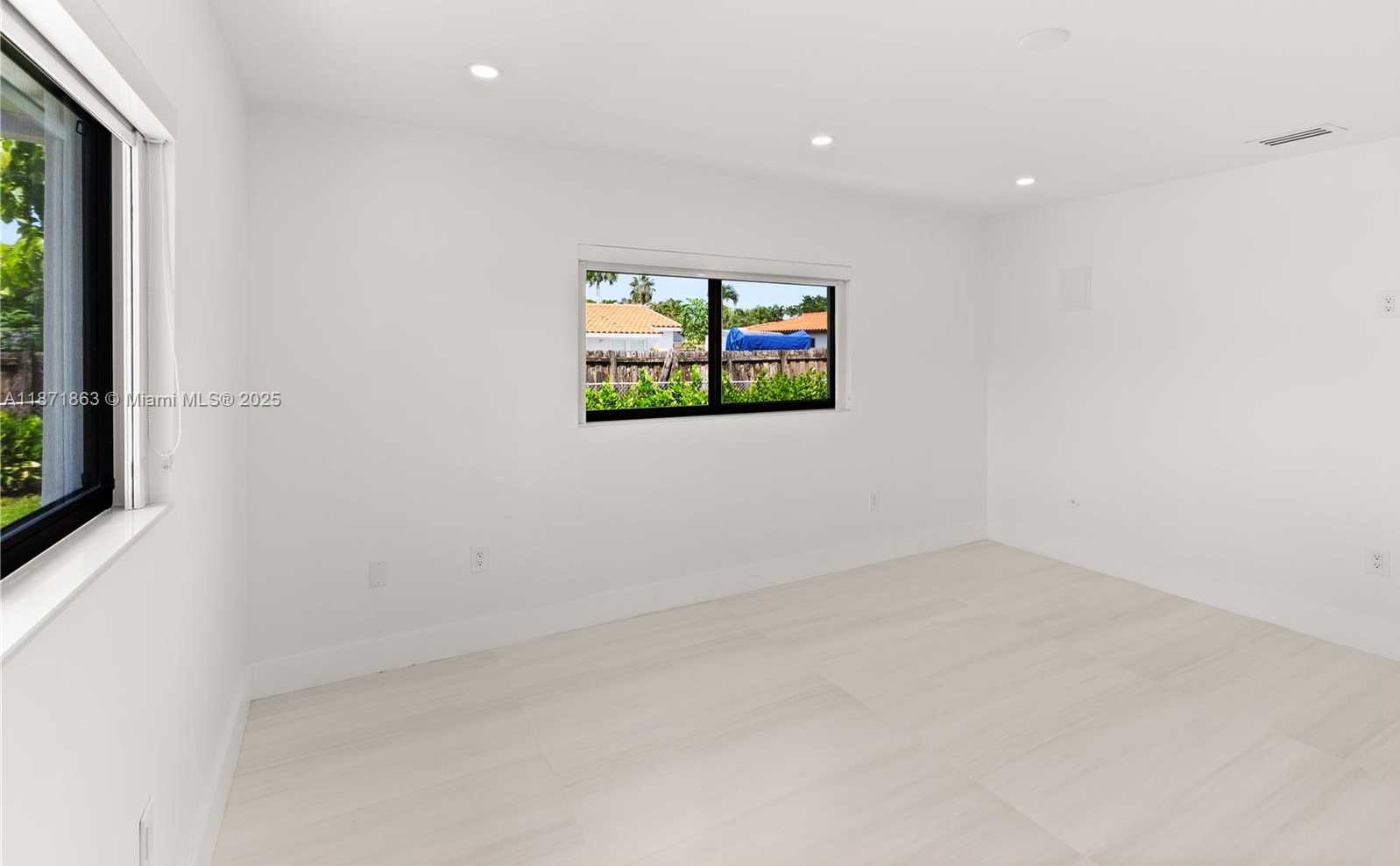 Small Image of 6010 SOUTH WEST 108TH PL, Miami Number 25