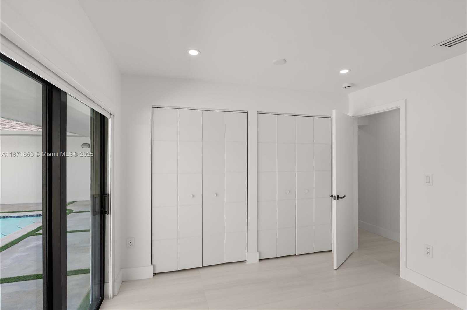 Small Image of 6010 SOUTH WEST 108TH PL, Miami Number 31