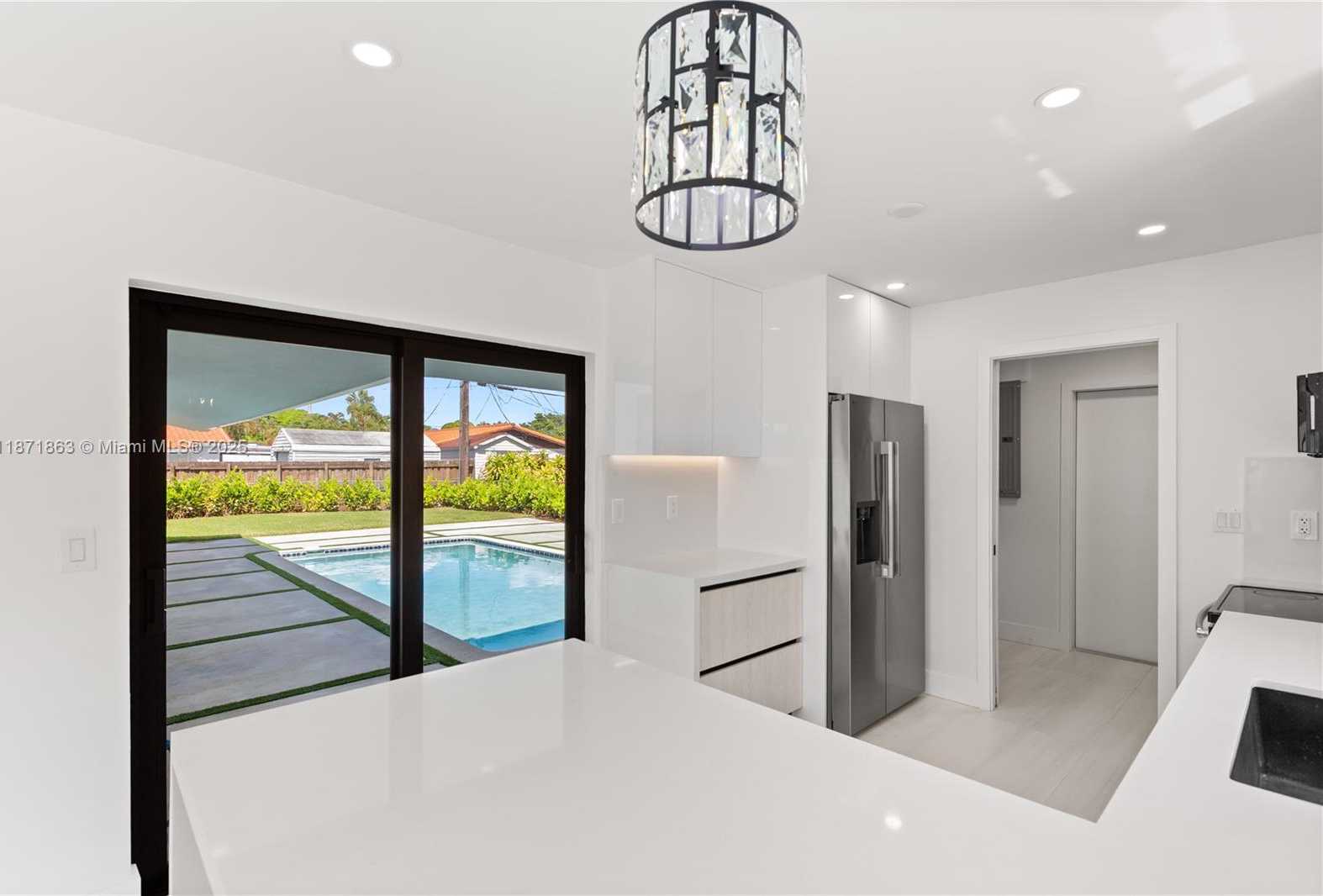 Small Image of 6010 SOUTH WEST 108TH PL, Miami Number 8