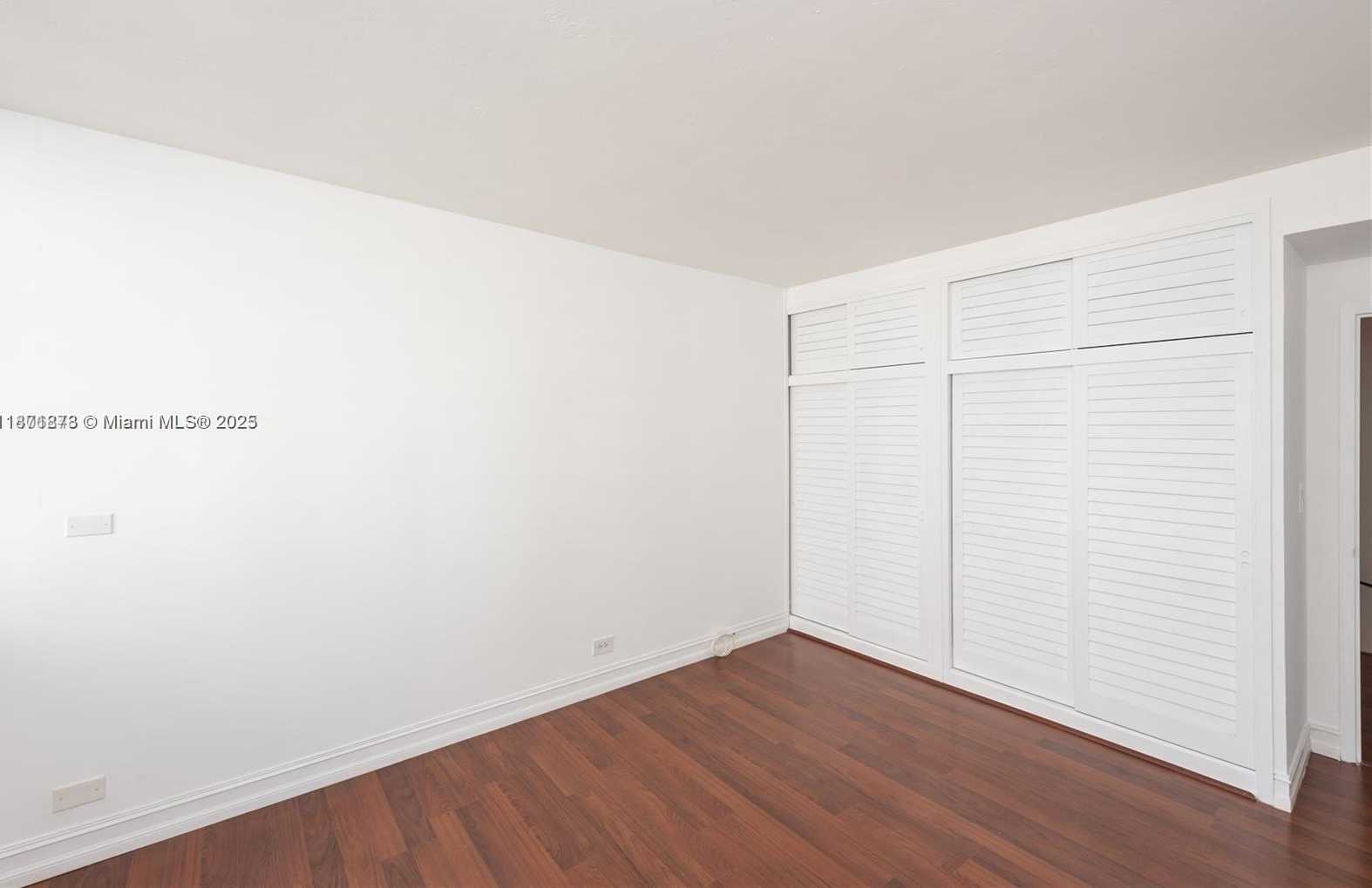 Small Image of 1408 BRICKELL BAY DR #611, Miami Number 14
