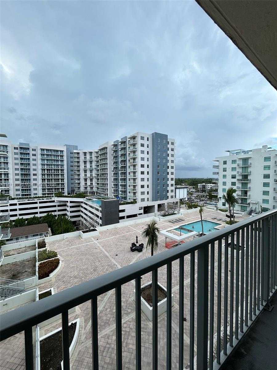 Small Image of 140 SOUTH DIXIE HWY #816, Hollywood Number 2