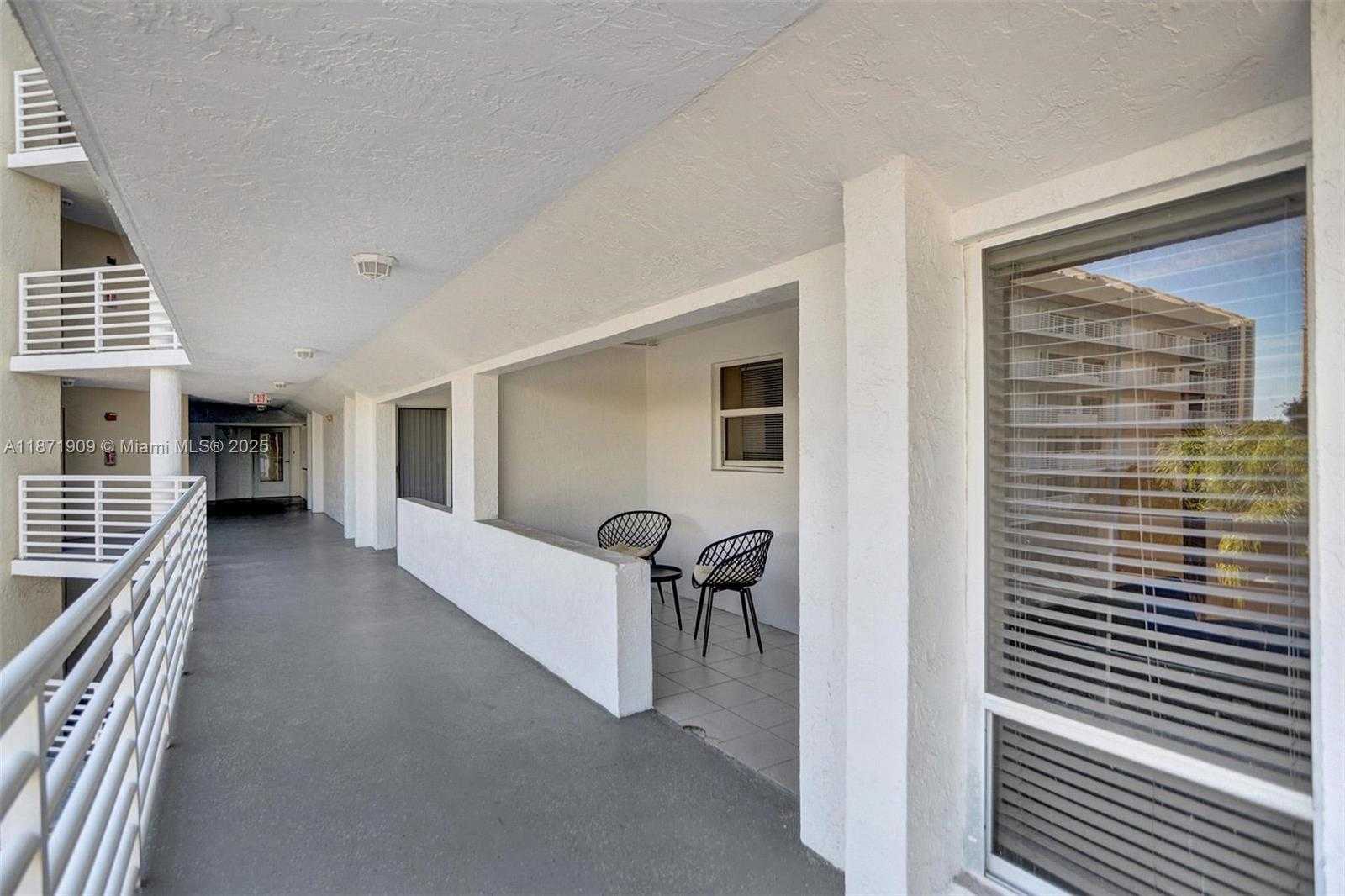 Small Image of 17801 NORTH BAY ROAD #303, Sunny Isles Beach Number 10