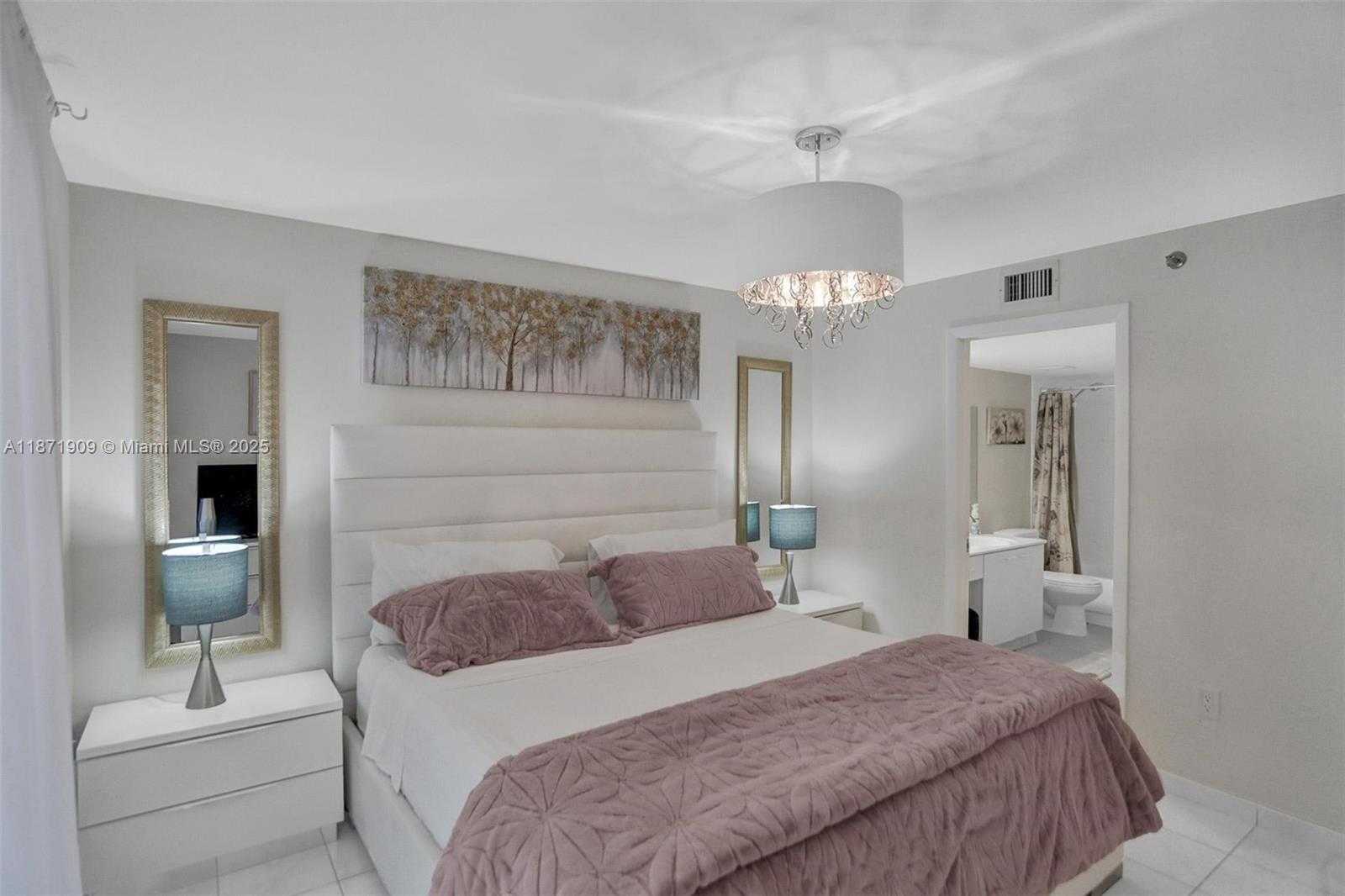 Small Image of 17801 NORTH BAY ROAD #303, Sunny Isles Beach Number 12