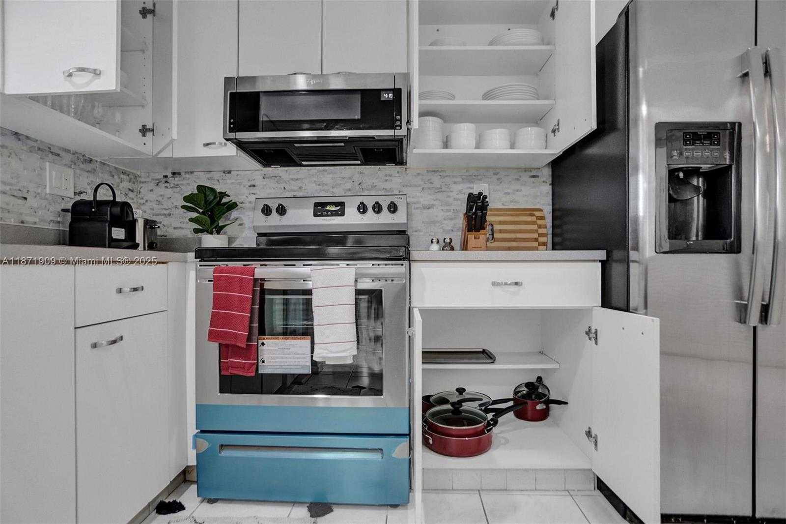 Small Image of 17801 NORTH BAY ROAD #303, Sunny Isles Beach Number 40