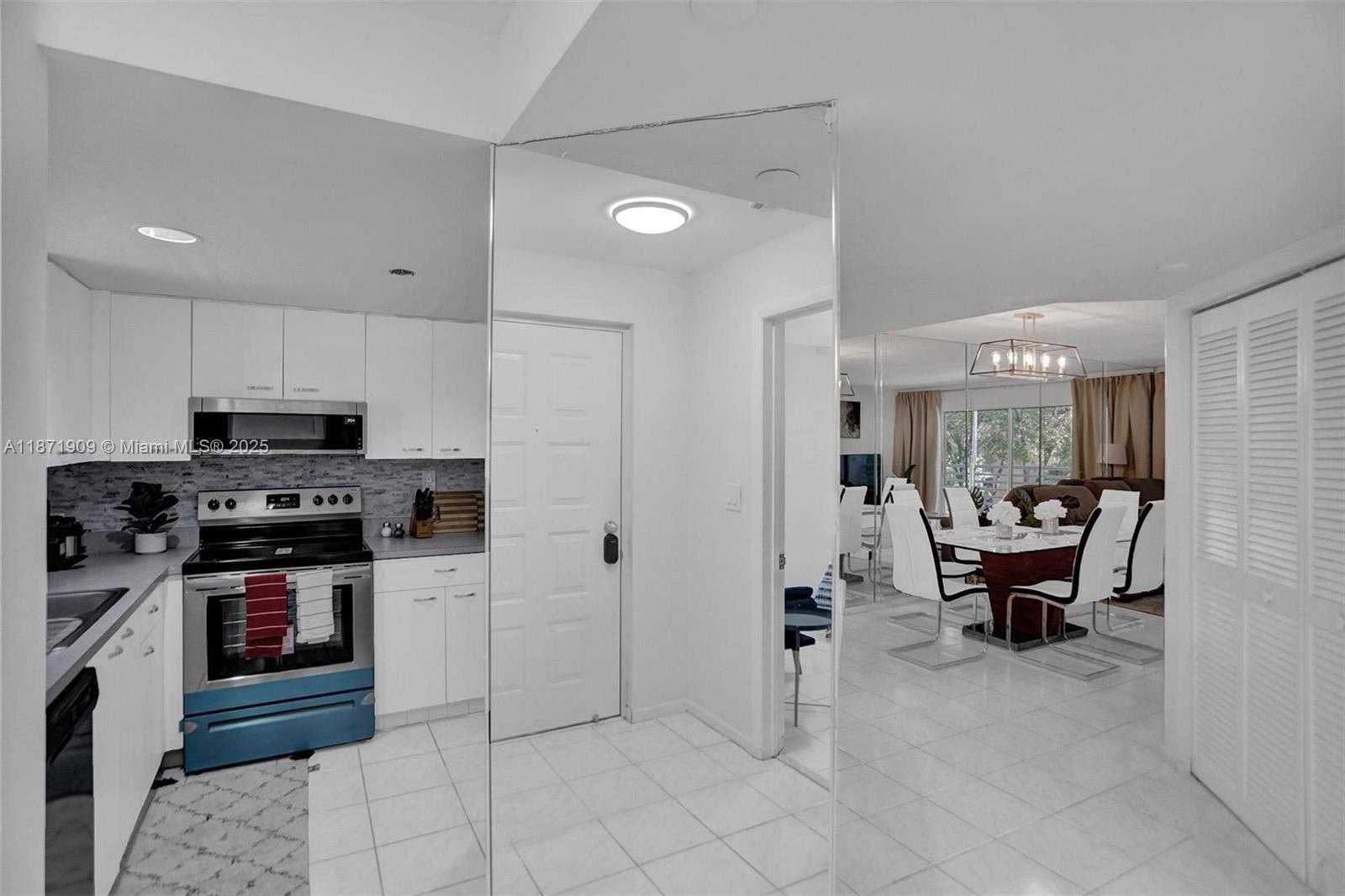 Small Image of 17801 NORTH BAY ROAD #303, Sunny Isles Beach Number 49