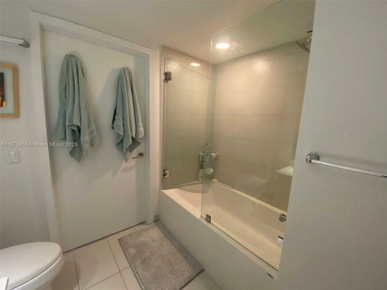 Small Image of 4250 BISCAYNE BLVD #1009, Miami Number 10