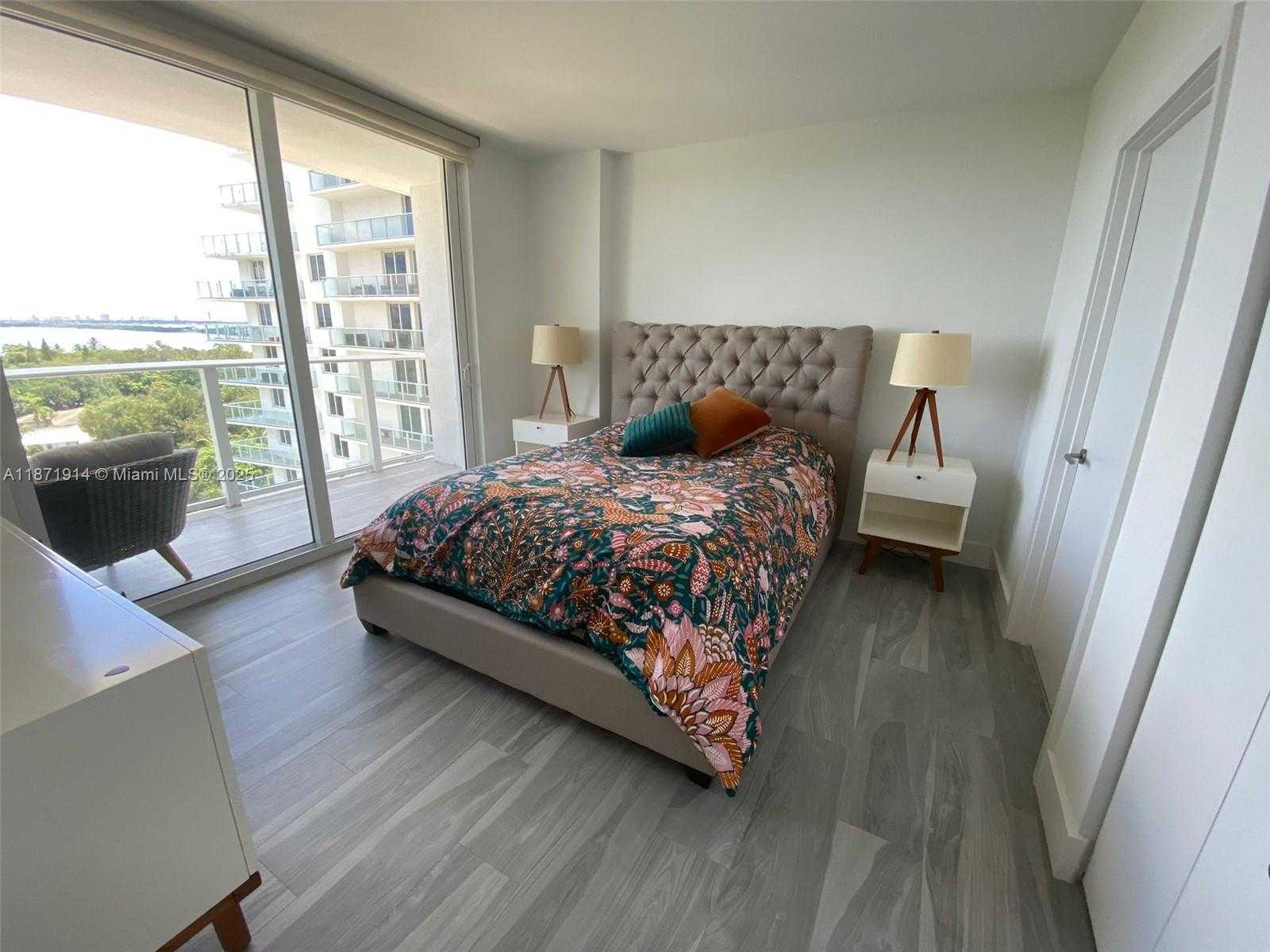 Small Image of 4250 BISCAYNE BLVD #1009, Miami Number 7