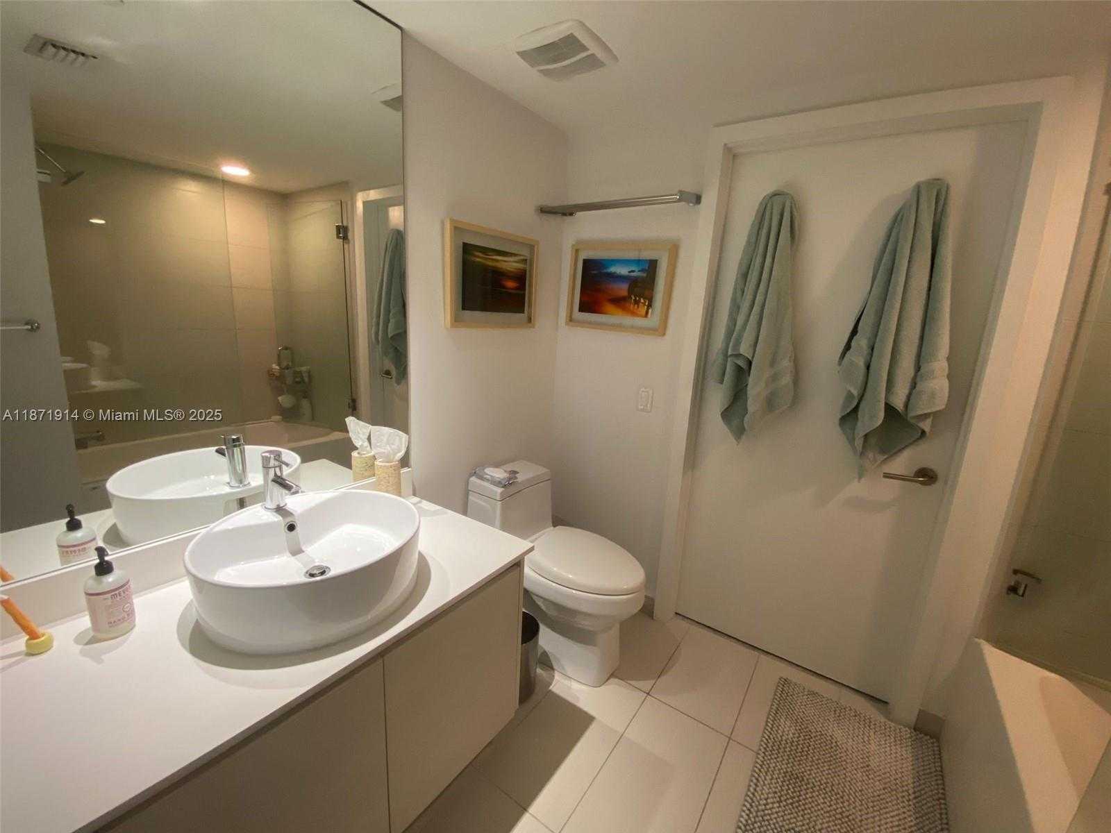 Small Image of 4250 BISCAYNE BLVD #1009, Miami Number 9