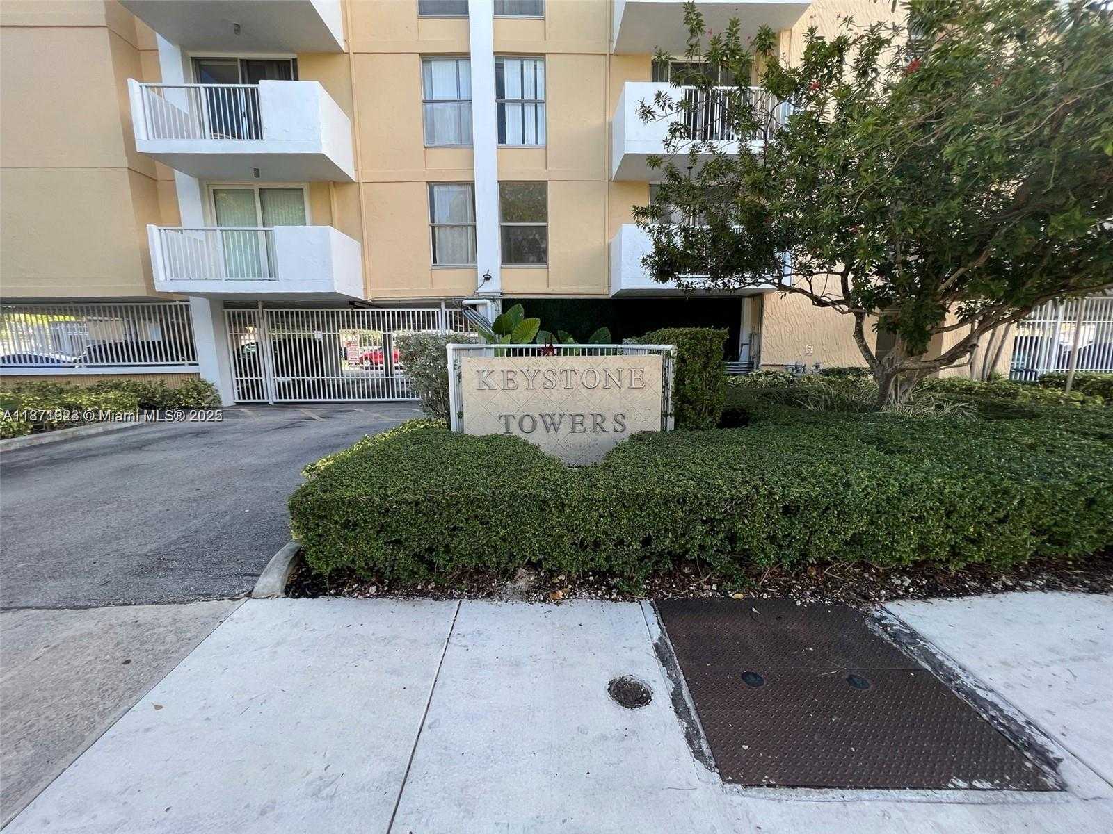 Small Image of 2000 NORTH EAST 135TH ST #905, North Miami Number 13