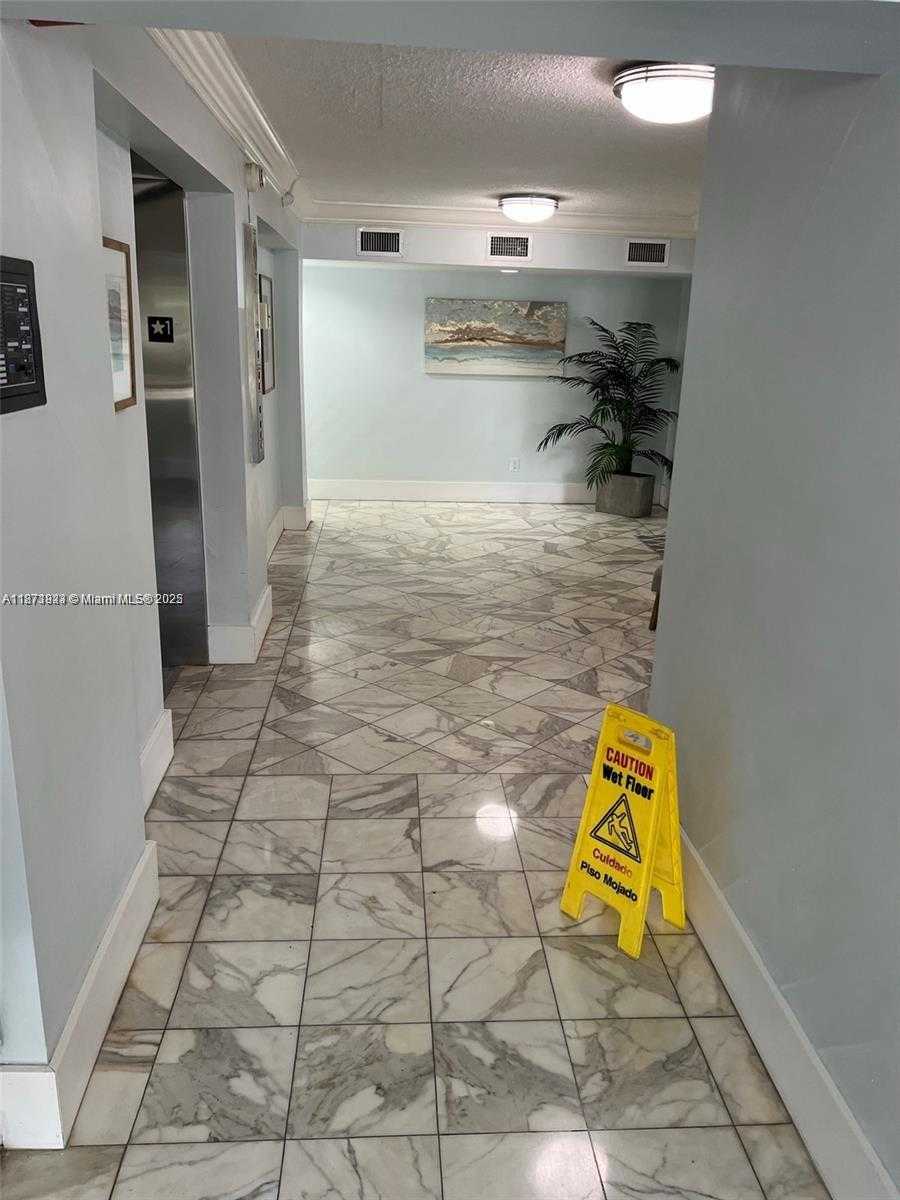 Small Image of 2000 NORTH EAST 135TH ST #905, North Miami Number 14
