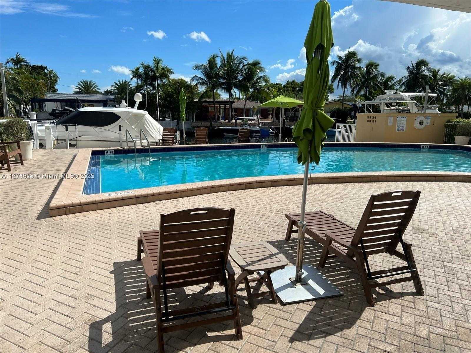 Small Image of 2000 NORTH EAST 135TH ST #905, North Miami Number 17
