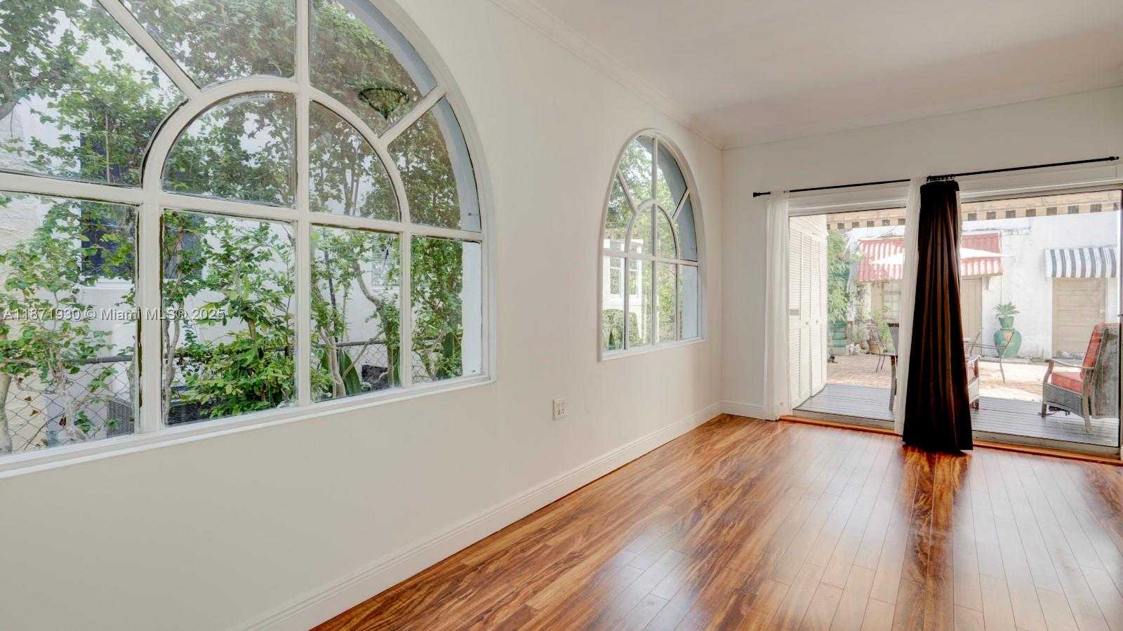 Small Image of 1676 SOUTH WEST 11TH ST, Miami Number 20