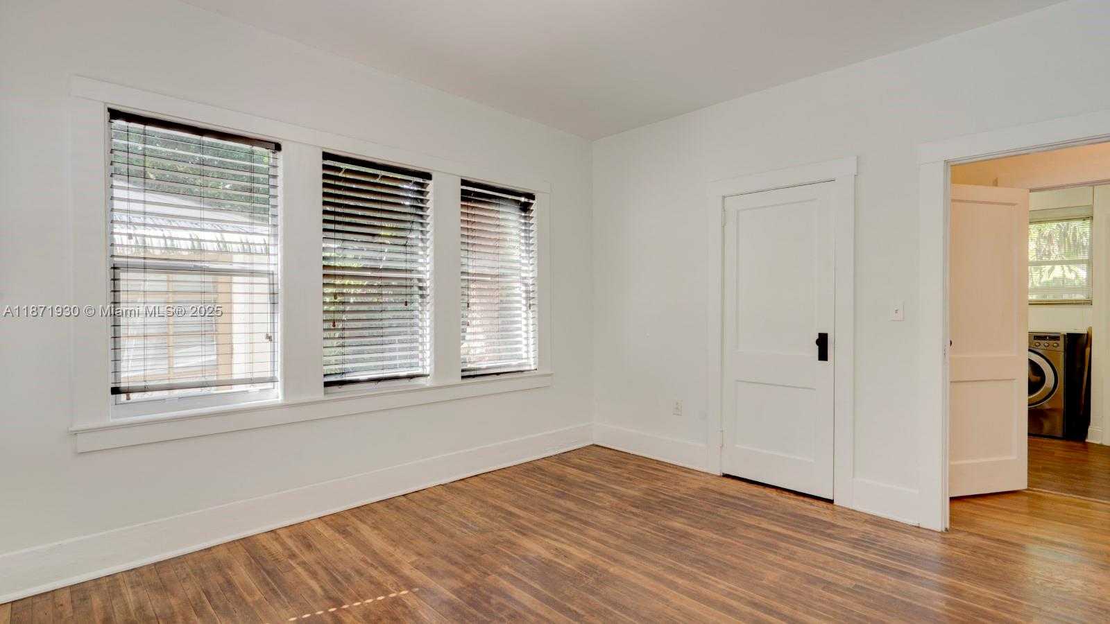 Small Image of 1676 SOUTH WEST 11TH ST, Miami Number 29