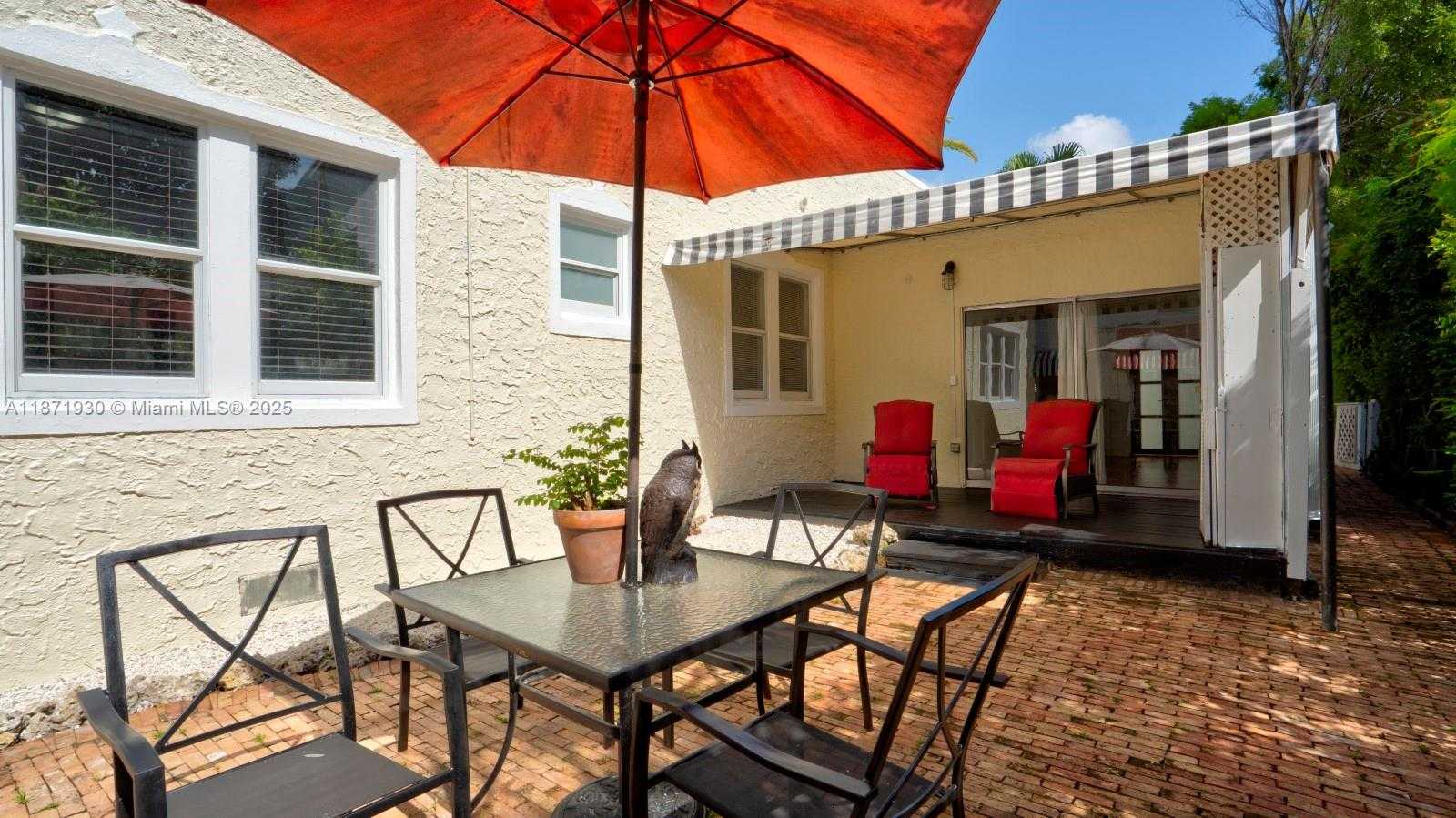 Small Image of 1676 SOUTH WEST 11TH ST, Miami Number 38