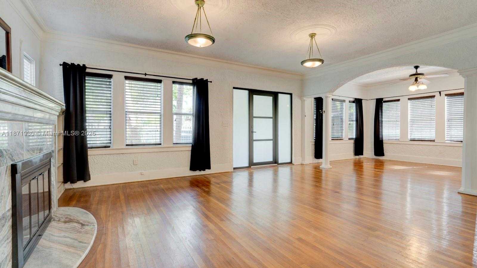 Small Image of 1676 SOUTH WEST 11TH ST, Miami Number 5