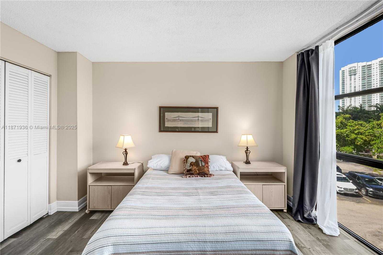 Small Image of 18181 NORTH EAST 31ST CT #304, Aventura Number 12